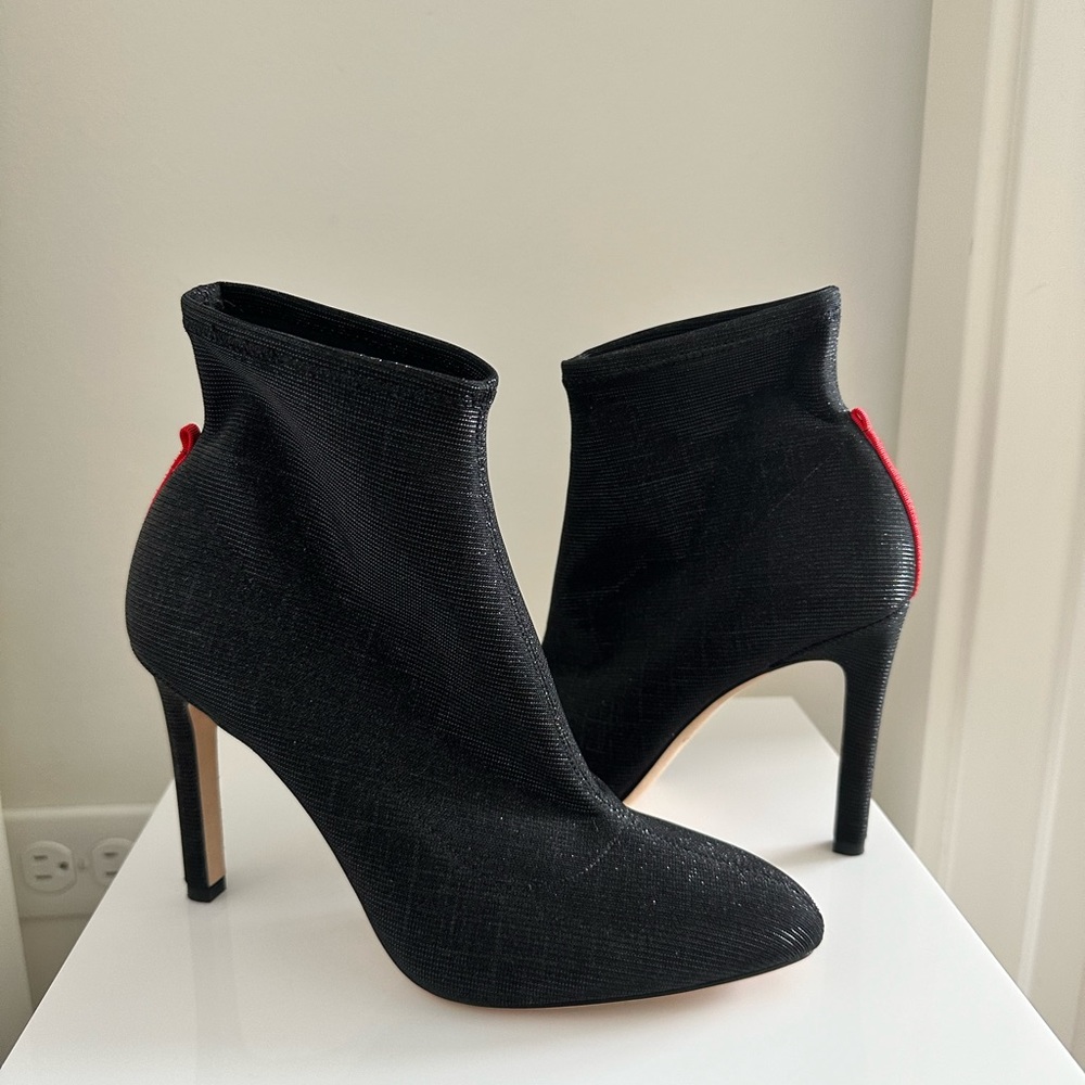 Beautiful SJP booties! Worn only once on carpet!
